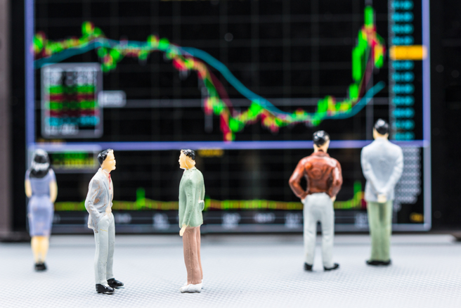 台股投资人观望美国联准会与台湾央行的最新利率决策。（图／shutterstock达志）