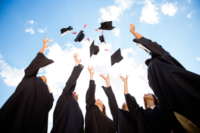 日本大企業鬧人力荒，畢業生成為各方爭搶的人才。（示意圖：shutterstock/達志）