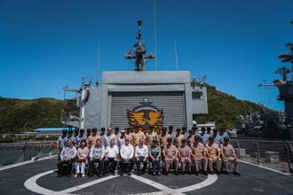 黃呈琮秋節慰勉駐軍 感謝守護國安