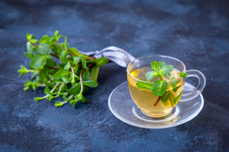 綠茶冷泡、熱泡好處不同 溫度對了認知退化風險少30％