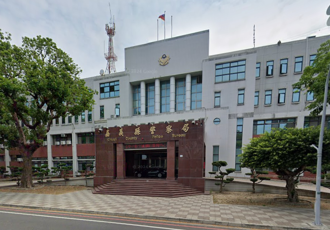 狹路相逢火氣大！嘉義東石庄頭「持衝鋒槍開火」 5人到案說明