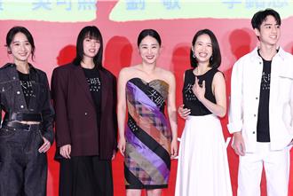 林依晨首当监制紧张找钱做报告 老公不在台湾「1打2带娃」