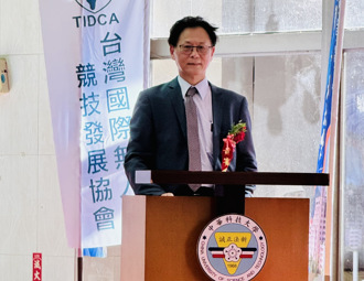 AI結合無人載具！中華科大校長李禮仲：啟動智慧未來  飛越無限可能