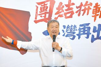 蒋根煌爆多位议长 将陪郝登记