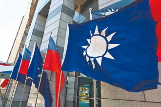 軍系基層青睞鄭麗文 退將鍾情郝龍斌