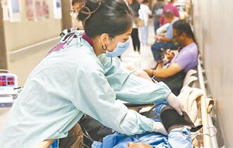 珍惜台灣的醫護人員