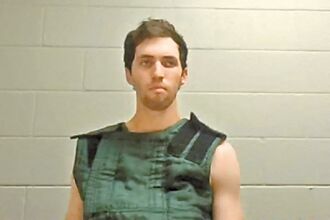 柯克案凶嫌憔悴出庭 檢求死刑