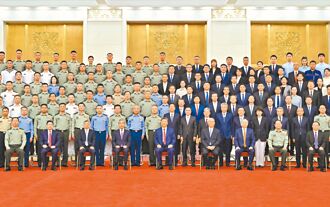 总结阅兵 习：中共领导全民族英勇抗战