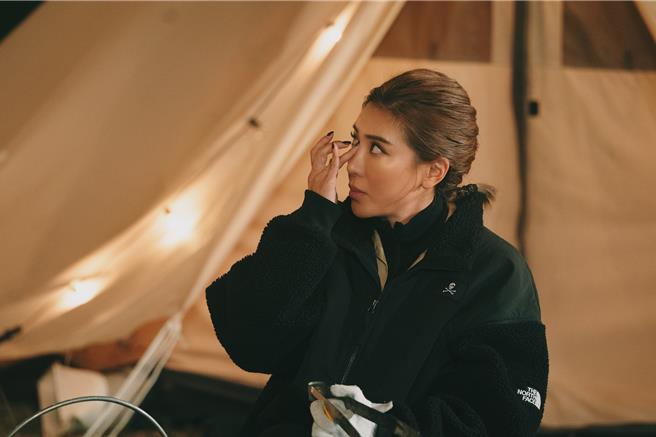 小祯看到游客的回馈，忍不住眼眶泛红。（客台提供）