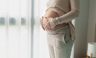 赴哈薩克找代理孕母失敗！人妻崩潰告「白菜寶寶」求償75萬