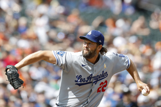 MLB》巧合！柯蕭初登板、胡金龍守游擊 17年後同日引退賽