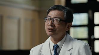 台大名醫憶兒車禍重傷救回 招外科住院醫師「搶救摯愛」