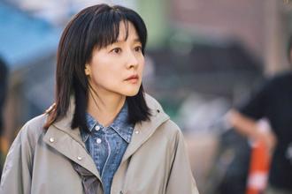 李英愛《大長今》爆紅狂接240支廣告 一度厭倦「不想再看見自己」