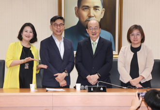 綠委為何不想當民進黨團幹部？沈富雄：這對國民黨是好消息