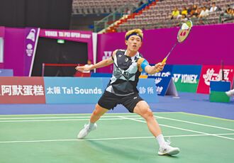 中國大師賽》首擒克里斯提 林俊易勇闖8強