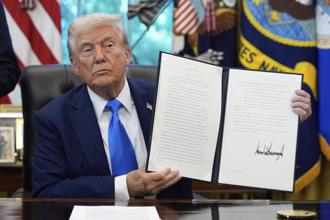 川普出H-1B工作签证七伤拳 谁受创最深