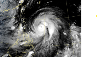 樺加沙颱風開眼「結構超紮實」！估變得更巨大 暴風圈掃3縣市 