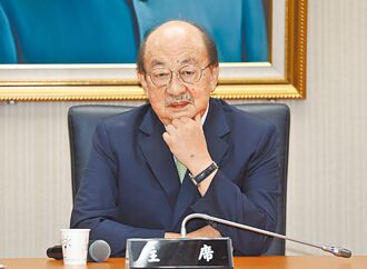 柯建銘軟硬兼施 迎戰新會期