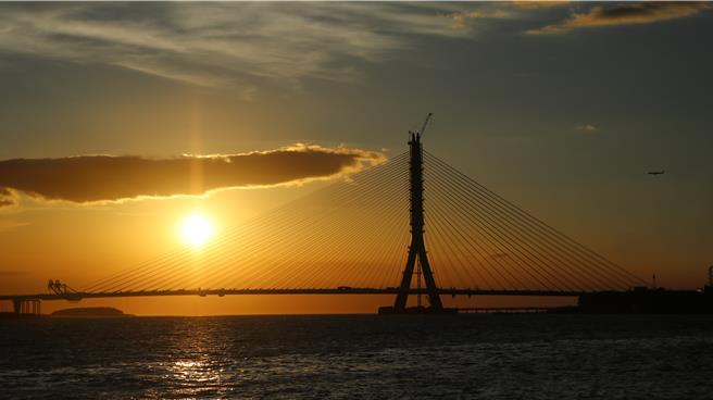 交通部公路局向經濟部智慧財產局申請「淡江大橋」商標引發關注。（蔡明亘攝）