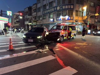 快訊》南投救護車出勤遭撞擊　疑轎車未禮讓釀禍