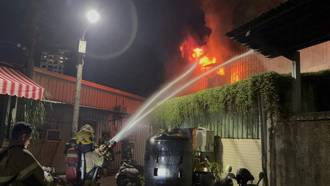 鬼門關前傳憾事  台南公寓暗夜惡火  婦人受困成焦屍