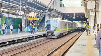 台鐵漲價 桃市議員促敬老愛心卡加碼