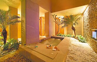 彰化桂冠精品旅館超Chill