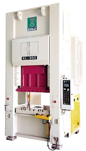 榮獲多項專利、國際認證 隆佶精密沖床 國際大廠指定採購