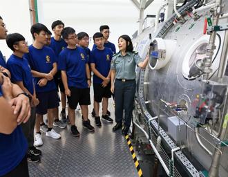 潛醫專長班潛水模擬艙訓練 強化職能