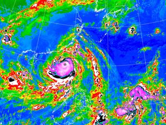 樺加沙還沒走 新颱風生成機率7成 專家曝路徑