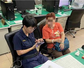 想與偶像見面遭詐！婦人買13萬點數卡求互動　警急攔阻