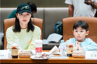 蔡思韵進軍韓國影壇　與池承炫飆戲化身聽障者苦練「雙語」