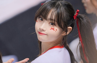 獨家》啦啦隊金娜妍出事了！遭酒駕追撞受傷　公司揭最新狀況　