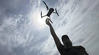 軍工股夯 長榮航太、龍德造船權證燙