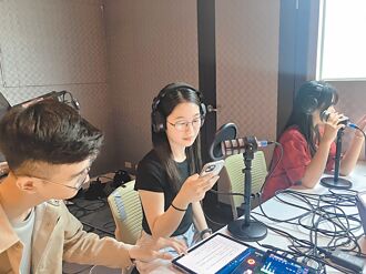 中山大學 李白泡BAR 杜甫斜槓 翻玩文學史