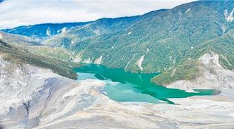 馬太鞍溪堰塞湖狂洩「6000萬噸」洪水 農業部急研排水工程保安全