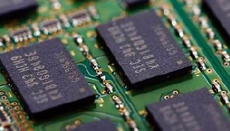 又提台灣風險  貝森特：擬將3至5成晶片生產轉移他國