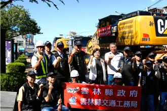 雲林義不容辭！30量重機具進駐花蓮  張麗善捐1個月所得