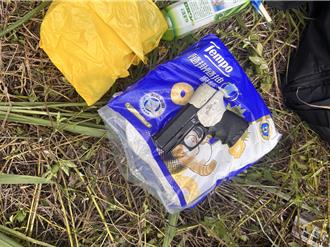 追缉枪炮案！中坜警跨区新竹开10多枪 嫌犯弃车逃逸