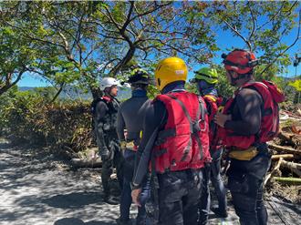中央指責撤離不到位 基層警消怒：1天8000人有本事你來
