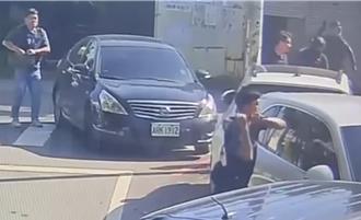 中坜警竹科旁抓枪炮犯遭衝撞   连开10余枪反击   2同伙落网