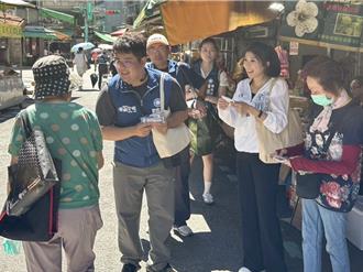 年輕戰將拚港湖！羅智強前主任陳冠安福德市場首掃街 李明璇力挺