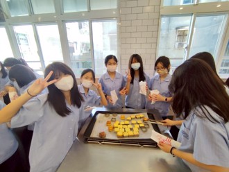 竹林中学国一生中秋送暖   综合领域融入情绪学习   传递爱与祝福