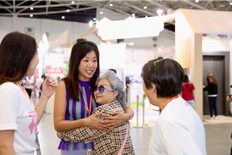 新光人寿基金会推口述歷史 陪15万银髮族留下生命故事