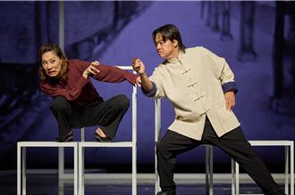 郎祖筠當貓妖纏鬥「宮主」賴銘偉 劉國劭驚曝片場：看到一顆頭