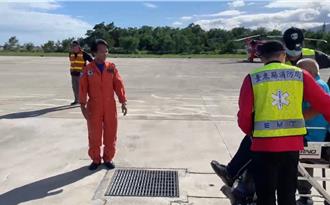 直升機吊掛3洗腎病患送醫 樺加沙豪雨重創 南橫成孤島