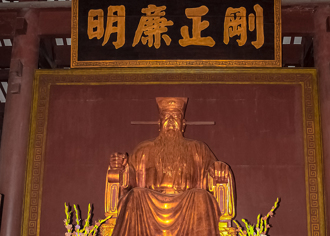 包青天60岁大寿嘆没后代 儿媳突喊一句：你有儿子