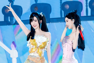 BY2姐姐中耳炎 妹妹腿伤仍坚持唱跳 网心疼：别太敬业了！