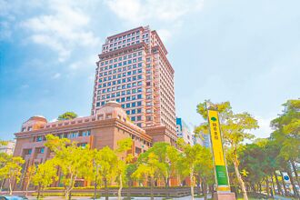 國泰金拚轉骨 邁向科技業