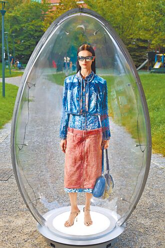 看秀像玩遊戲 DIESEL米蘭街頭尋寶